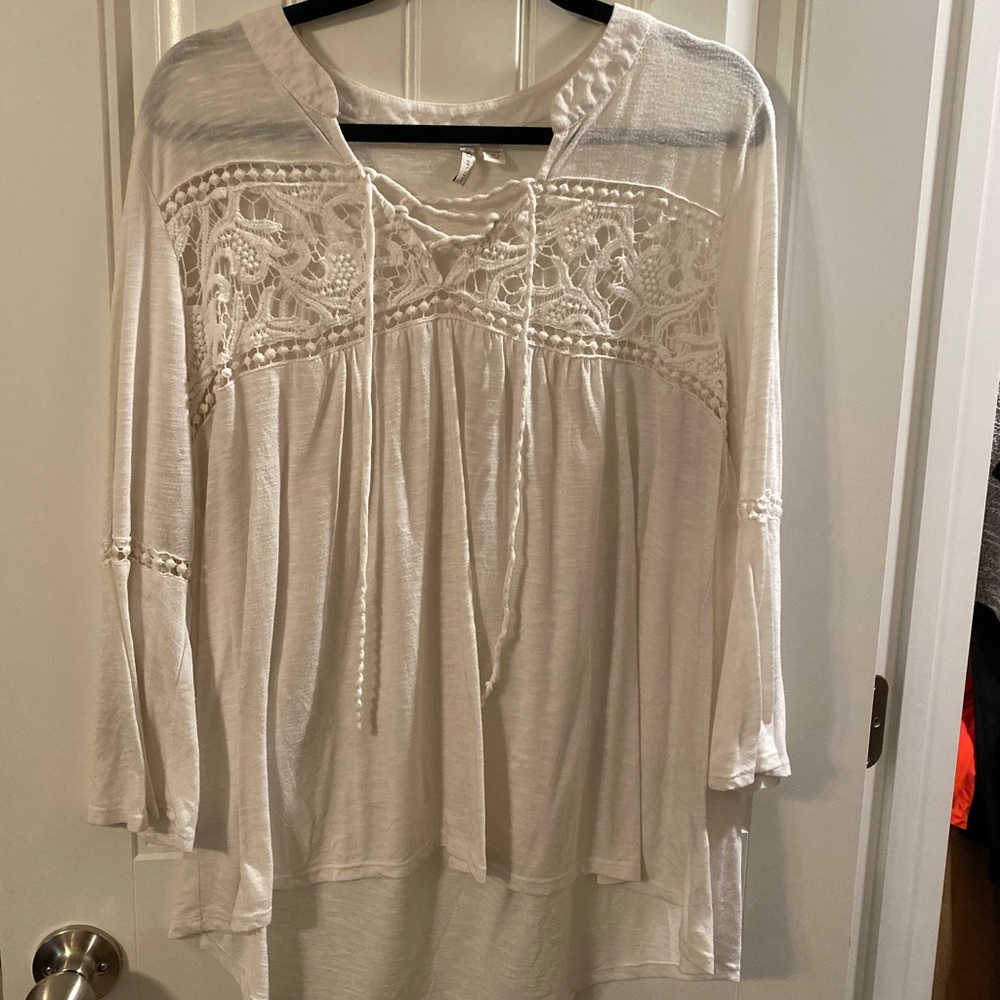 Cato - White top